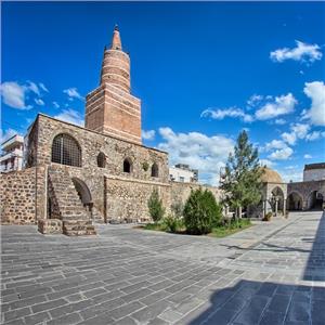 İzmir'den Uçaklı 4 Gece 5 Gün Konaklamalı Hakkari Cizre Yüksekova Turu