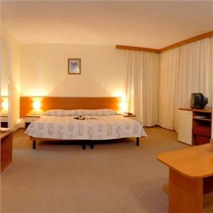 İzmir'den Otobüslü Prespa Otel 5 Gece 6 Gün Konaklamalı Pamporovo Kayak Turu