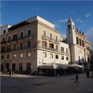 İzmir'den Uçaklı 7 Gece 8 Gün Konaklamalı Güney İtalya, Amalfi Kıyıları, Puglia, Capri Adası İle Akdeniz İncileri Turu