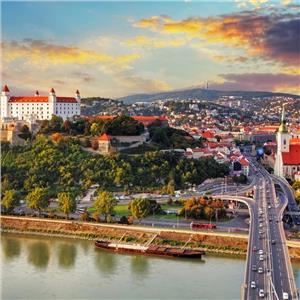 İzmir'den Uçaklı 7 Gece 8 Gün Konaklamalı Orta Avrupa Ve Hallstatt Turu