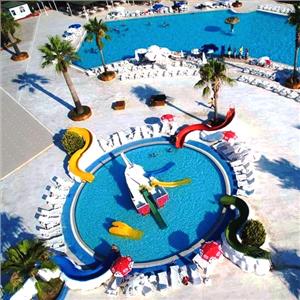 Kuşadası Aqua Atlantis’de Havuz, Aquapark ve Hamburger Menü ile sınırsız Eğlenceye Giriş Bileti