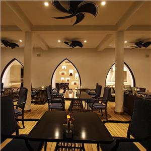 İzmir'den Uçak İle Hareketli Kıbrıs İzmir'den Uçak İle Hareketli Kıbrıs Arkın Palm Beach Hotel Yarım Pansiyon Konaklama Seçenekleri