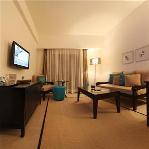 İzmir'den Uçak İle Hareketli Kıbrıs İzmir'den Uçak İle Hareketli Kıbrıs Arkın Palm Beach Hotel Yarım Pansiyon Konaklama Seçenekleri