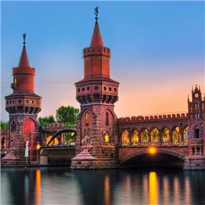 İzmir'den Uçak İle Kalkışlı Bayram Özel 4 Gece 5 Gün Konaklamalı Berlin & Prag Turu