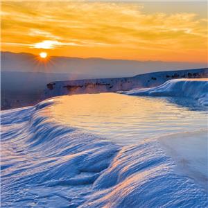 İzmir Çıkışlı Günübirlik Pamukkale  Travertenler, Hierapolis Antik Kenti, Karahayıt Turu