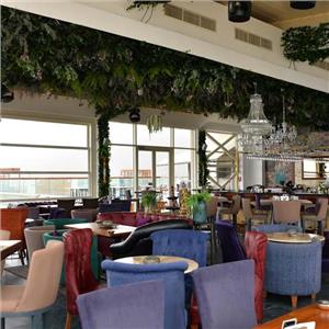 İzmir'den Uçak İle Hareketli Kıbrıs Lord’s Palace Hotel Tam Pansiyon Plus Konaklama Seçenekleri