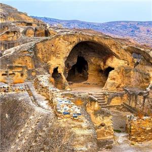 İzmir'den Otobüslü 6 Gece 7 Gün Konaklamalı Kars Gürcistan Ermenistan Turu
