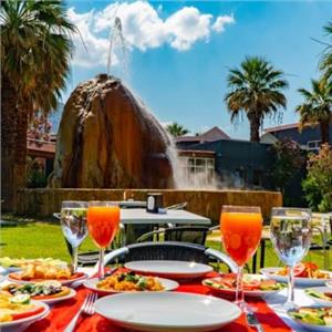 İzmir Çıkışlı 1 Gece 2 Gün Larina Thermal Resort & Spa Konaklamalı Pamukkale Termal Buldan Turu