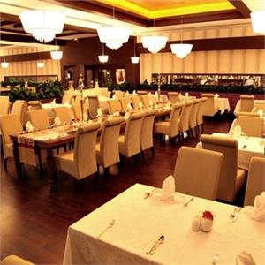 İzmir'den Uçak İle Hareketli Kıbrıs Cratos Premium Hotel Port Spa Tam Pansiyon Plus Konaklama