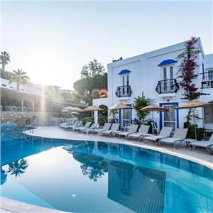 İzmir'den Otobüslü Yılbaşı Özel 1 Gece 2 Gün 4* Paloma Family Club Hotel Konaklamalı Gala Yemeği İle Bodrum Tatili