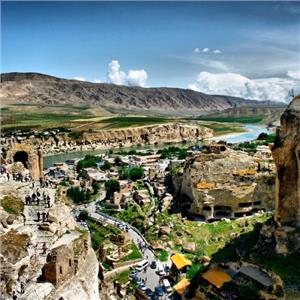 İzmir'den Uçaklı Diyarbakırlı 3 gece 4 gün Konaklamalı GAP Turu (Diyarbakır Gidiş - Çukurova Dönüş)