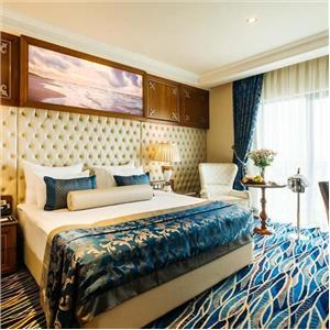 İzmir'den Uçak İle Hareketli Kıbrıs Lord’s Palace Hotel Tam Pansiyon Plus Konaklama Seçenekleri