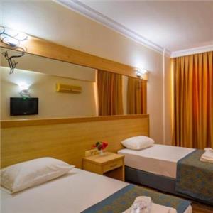 İzmir Çıkışlı 1 Gece 2 Gün Larina Thermal Resort & Spa Konaklamalı Pamukkale Termal Buldan Turu