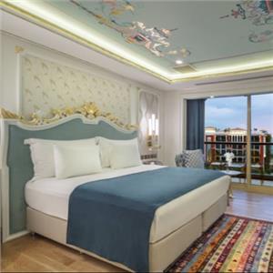 İzmir'den Uçak İle Hareketli Kıbrıs Merit Crystal Cove Hotel'de Ultra Herşey Dahil Konaklama Seçenekleri