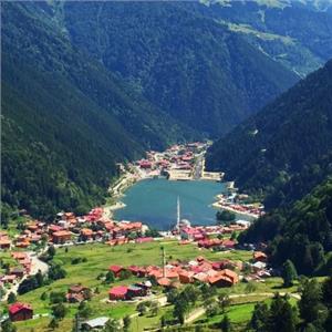 İzmir'den Uçaklı 4 Gece 5 Gün Konaklamalı Karadeniz Fırtınası Ve Yaylalar Turu. 5* Batum Konaklama Dahil