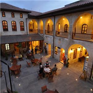 İzmir'den Uçaklı 5 Gece 6 Gün Konaklamalı Gap Turu (Malatya Gidiş - Gaziantep Dönüş)
