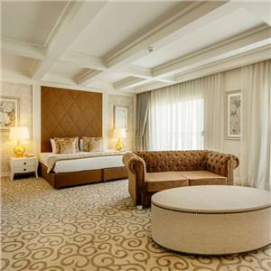 İzmir'den Uçak İle Hareketli Kıbrıs Grand Pasha Kyrenia Hotel Yarım Pansiyon Konaklama Seçenekleri