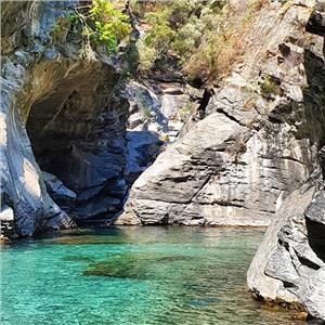 İzmir Çıkışlı 1 gece 2 Gün Ayvalık, Cunda Adası, Kazdağları Turu. Üstelik Jeep Safari Dahil.