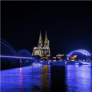 İzmir'den Uçaklı 3 Gece 4 Gün Konaklamalı Brüksel, Brugge, Paris Butik Turu