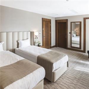 Yılbaşı Özel 1 Gece 2 Gün 5* Ramada By Wyndham Hotel Abant Kartepe Uludağ Turu