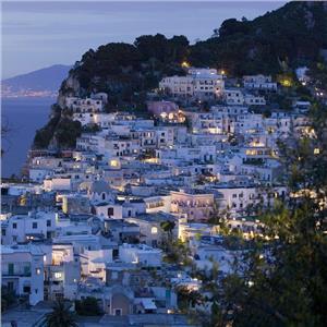 İzmir'den Uçaklı 7 Gece 8 Gün Konaklamalı Güney İtalya, Amalfi Kıyıları, Puglia, Capri Adası İle Akdeniz İncileri Turu