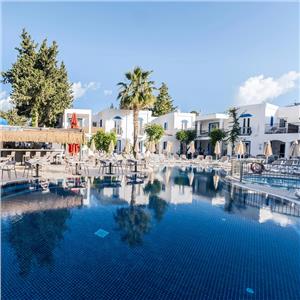 İzmir'den Otobüslü Yılbaşı Özel 1 Gece 2 Gün 4* Paloma Family Club Hotel Konaklamalı Gala Yemeği İle Bodrum Tatili
