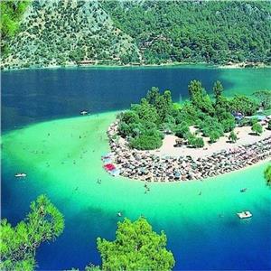 İzmir Çıkışlı 3 gece 4 gün Fethiye Likya Turu. Akyaka, Yuvarlakçay, Ölüdeniz Tekne Turu, Kelebekler Vadisi. Üstelik HERŞEY DAHİL konaklama seçenekli