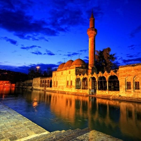 İzmir'den Uçaklı Kurban Bayramı Özel 3 Gece 4 Gün Konaklamalı GAP Rüzgarı Turu