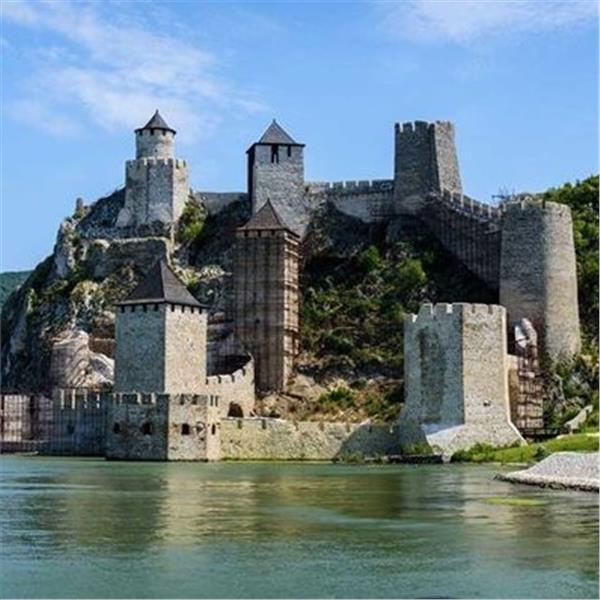 İzmir'den Uçaklı 3 Gece 4 Gün Konaklamalı Vizesiz Belgrad Turu