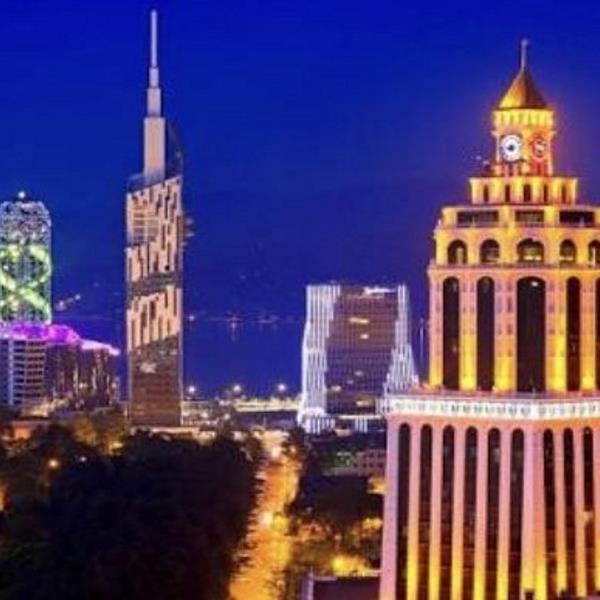 İzmir Çıkışlı 7 Gece 8 Gün Konaklamalı Özel Yaylalar ve Batum ile Boydan Boya Karadeniz Turu (6 gece Konaklama). Üstelik 1 gece Batum Konaklama ve Turu Dahil.