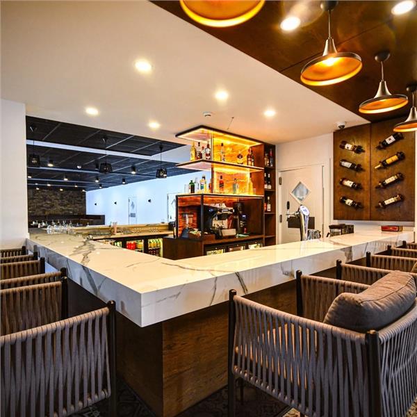 İzmir'den Uçak İle Hareketli Kıbrıs Dorana Hotel Konaklama Seçenekleri