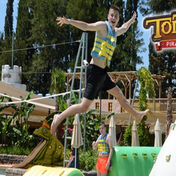 Kuşadası TorTuga Pirate Island Theme & Aquapark’ta Tüm Gün Havuz, Aquapark ve Ha