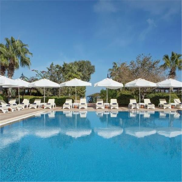 İzmir'den Uçak İle Hareketli Kıbrıs Merit Crystal Cove Hotel'de Ultra Herşey Dahil Konaklama Seçenekleri