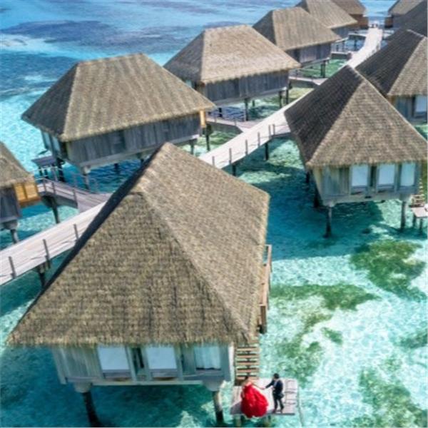 Uçak İle Kalkışlı 4 Gece 5 Gün ve Konaklamalı Maldivler Turu