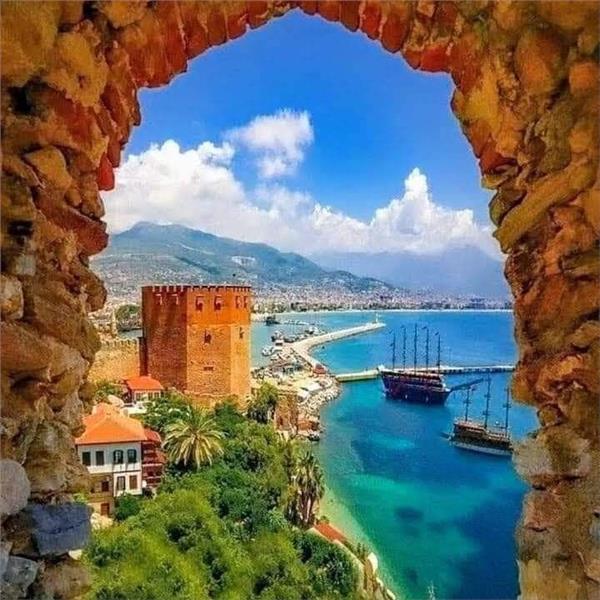 İzmir Çıkışlı 2 Gece 3 Gün Konaklamalı Antalya Alanya Demre Turu