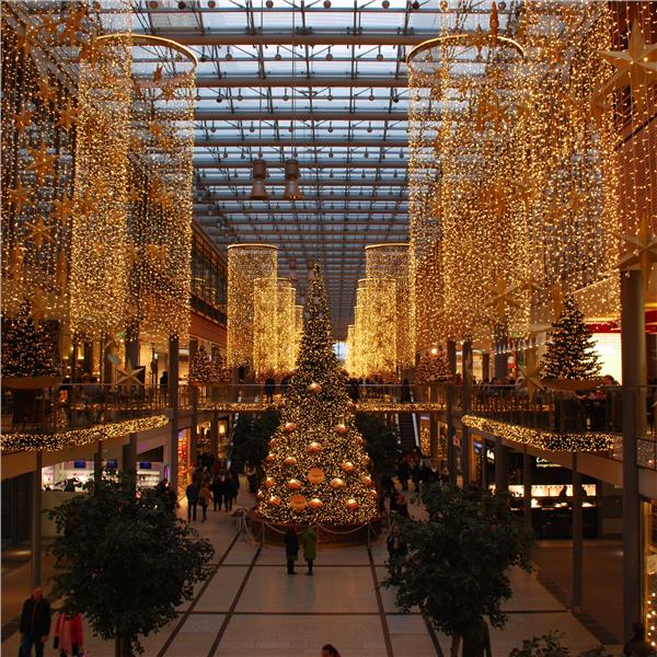 İzmir'den Uçaklı 4 Gece 5 Gün Konaklamalı Berlin, Potsdam, Dresden, Prag İle Noel Zamanı Turu