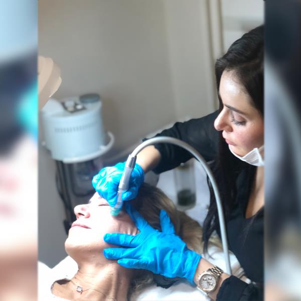 Alsancak Edda Beauty Academy 45 Dakika Hydrafacial Uygulaması