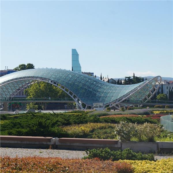 İzmir'den Uçaklı 3 Gece 4 Gün Konaklamalı Gürcistan Tiflis Ve Batum Turu