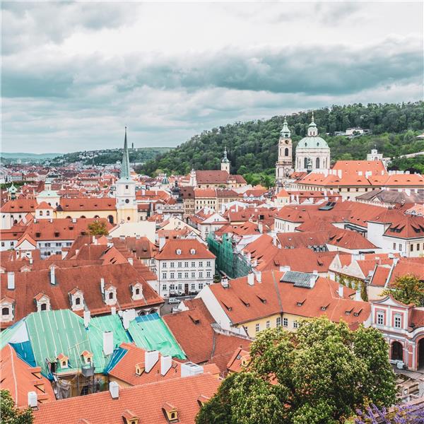İzmir'den Otobüslü 8 Gece 9 Gün Konaklamalı Tüm Ekstralar ve Çevre Gezileri İle Orta Avrupa Masalı Turu