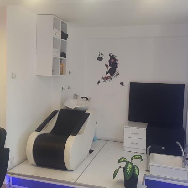 Saç Kesimi, Saç Bakımı ve Fön Paketi