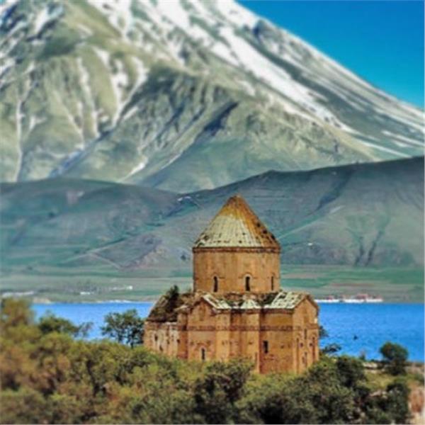 İzmir'den Uçaklı Yılbaşı Özel 3 Gece 4 Gün Konaklamalı Van Ve Kars Turu