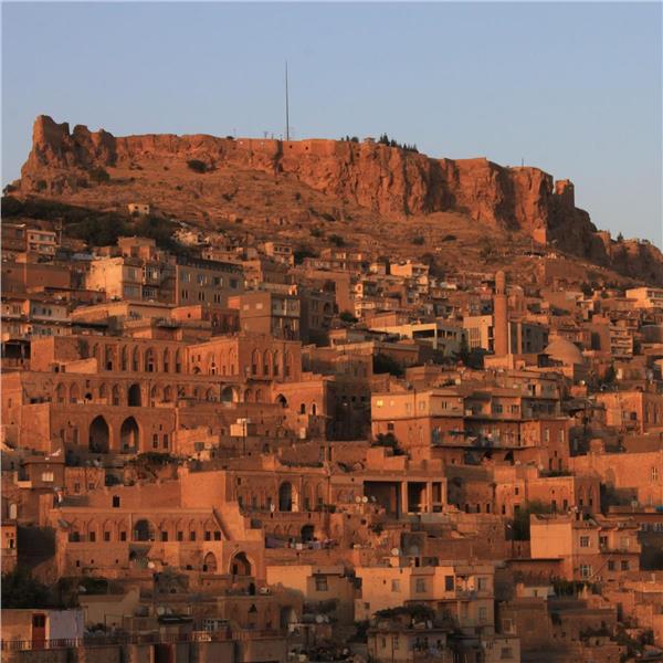 İzmir'den Uçaklı 2 Gece 3 Gün Konaklamalı Butik Mardin & Midyat Turu Ezidi ve Süryani Köyleri Dahil
