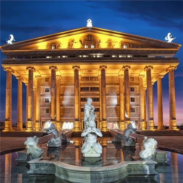 İzmir'den Uçak Bileti ve Otel Transferi Dahil 3 Gece ve 4 Gün Konaklama Kıbrıs Kaya Artemis Resort Hotel'de Derya Uluğ Yılbaşı Galası