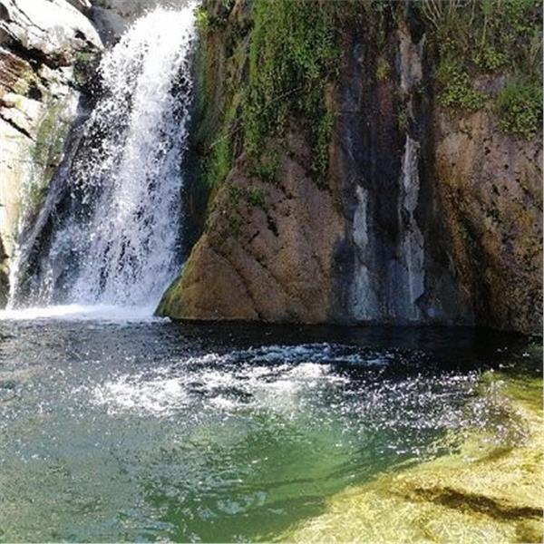 İzmir'den Otobüslü Günübirlik Cunda Adası, Sarımsaklı Plajı ve Aşıklar Şelalesi. Üstelik Sarımsaklı Plajında Yüzme Molalı