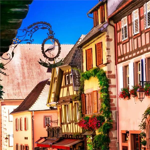 İzmir'den Uçak İle Hareketli 7 Gece 8 Gün Konaklamalı İtalya & Fransa & İsviçre & Almanya & Liehtenstein İle Bir Avrupa Masalı Turu