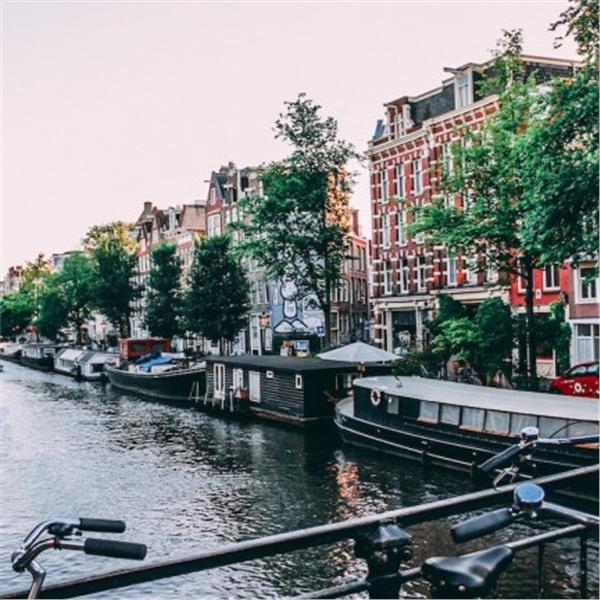 İzmir'den Uçak İle Hareketli 7 Gece 8 Gün Konaklamalı Benelüx Paris Köln Turu