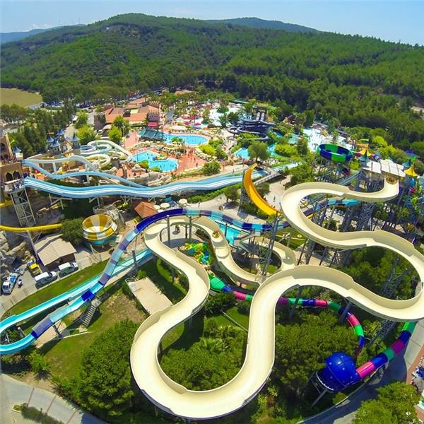 İzmir'den Kalkışlı Günübirlik Aquafantasy Aquapark Turu