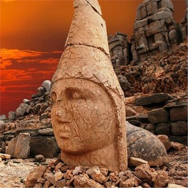 İzmir'den Uçak İle Hareketli Ramazan Bayramı Özel 3 Gece 4 Gün Konaklamalı Vanlı Mardin Urfa Göbeklitepe Turu