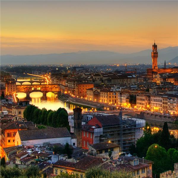 İzmir'den Otobüslü 15 Gece 17 Gün Konaklamalı Büyük Avrupa Turu