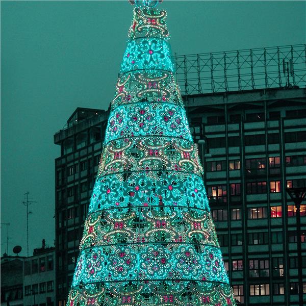 İzmir'den Uçaklı 3 Gece 4 Gün Konaklamalı Kuzey italya ve Verona Noel Zamanı Turu